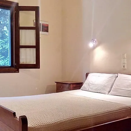 Apartament Chara & *